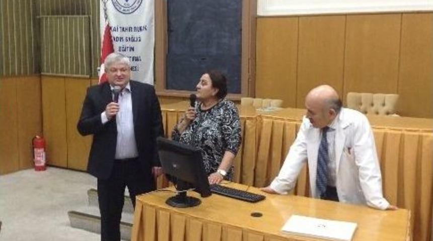 Eğitimlerini Tamamlayan Moldovalı Doktorlara Sertifikaları Verildi
