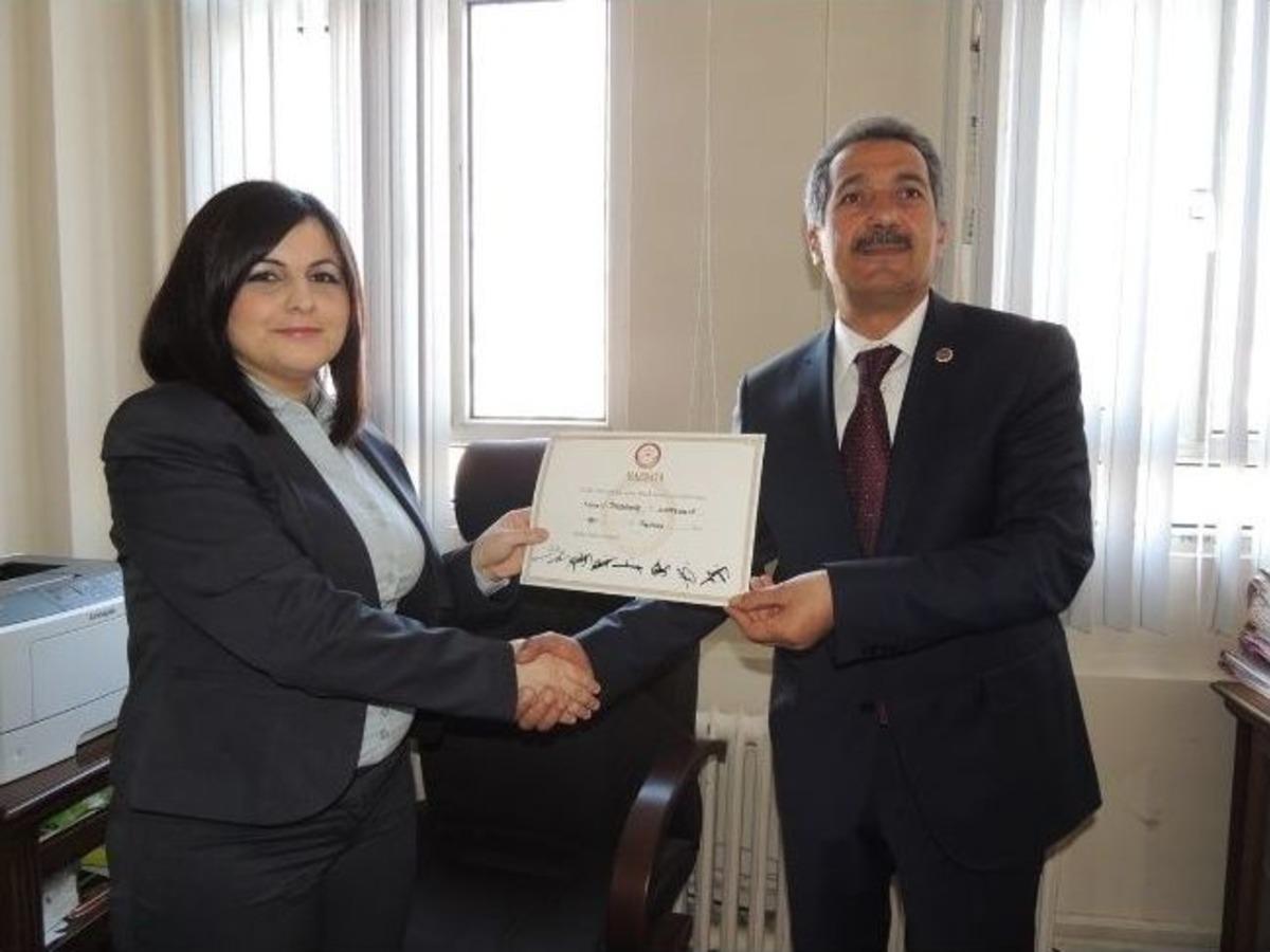 Ak Partili Taşdemir Mazbatasını Aldı