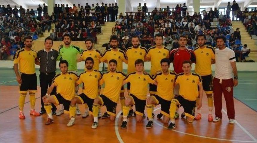 &Uuml;niversiteler Arası Salon Futbolu Grup Birinciliği