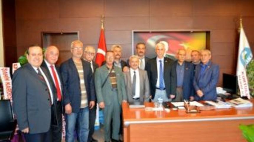Muhtarlardan S&ouml;ke Belediye Başkanı S&uuml;leyman Toyran&rsquo;a Ziyaret