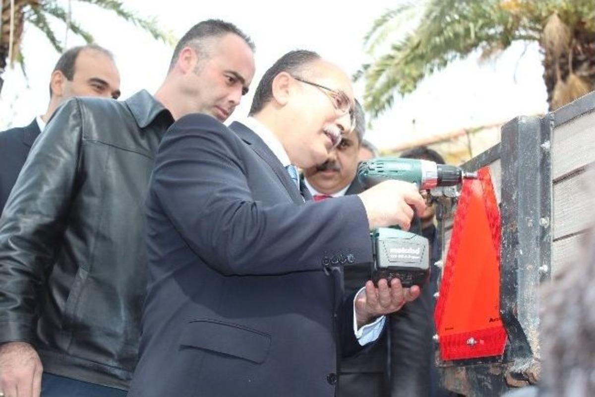 Reflekt&ouml;rler Trafik Kazalarını Azaltacak