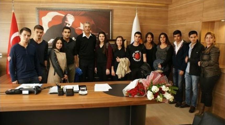 Mezitli&rsquo;de Halk G&uuml;nleri Başlıyor