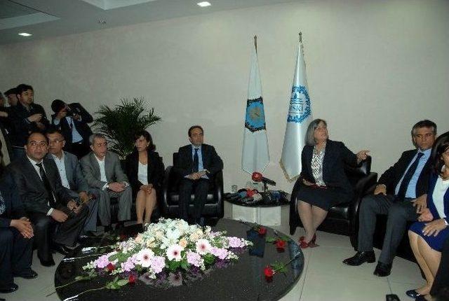 Bdp&rsquo;li Kışanak Mazbatasını Aldı 1