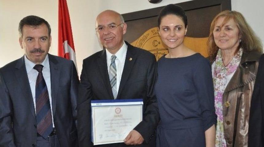 Tekirdağ S&uuml;leymanpaşa Belediye Başkanı Ekrem Eşkinat Mazbatasını Aldı