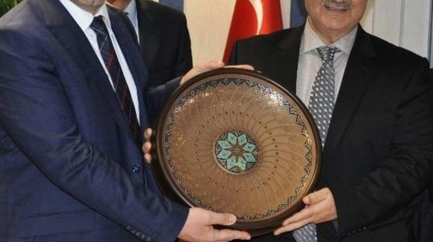 Kocasinan Belediyesinde Devir Teslim T&ouml;reni