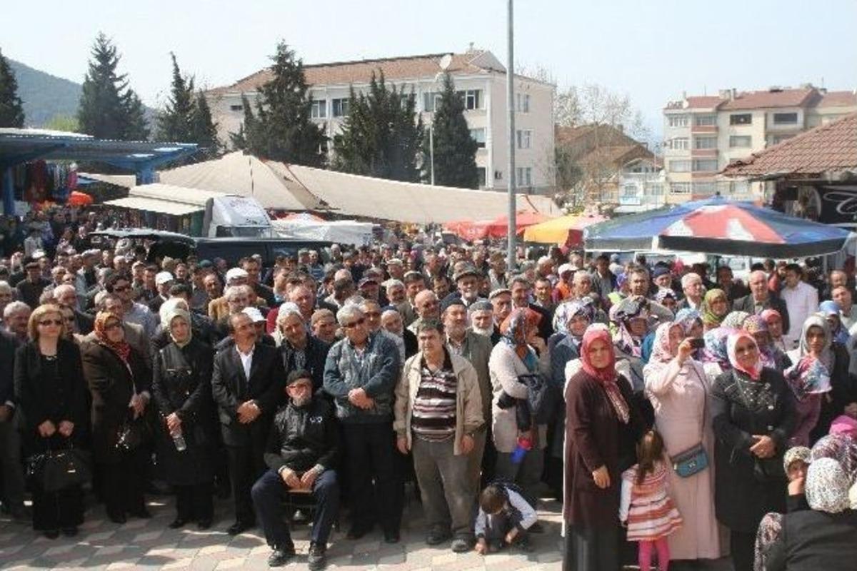 Osmaneli'de Ak Parti'den Kutlama Programı