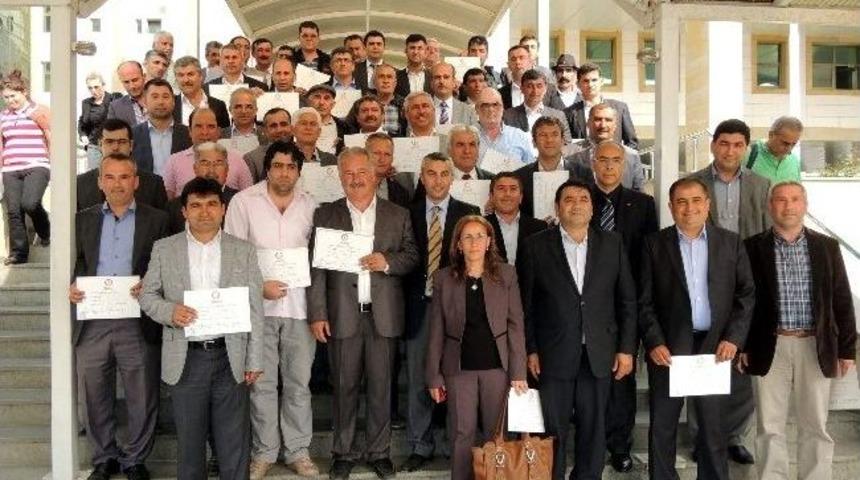 Aksu Belediye Başkanı Halil Şahin Mazbatasını Aldı