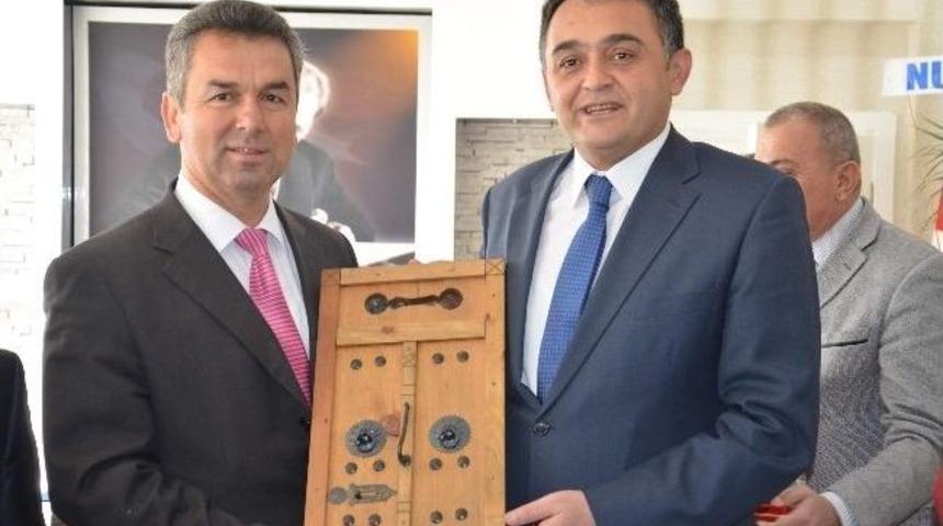 İskilip Belediyesi&rsquo;nde Devir Teslim T&ouml;reni