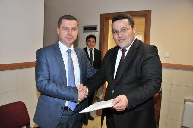 Çan Belediye Başkanı Kuzu Mazbatasını Alarak Göreve Başladı 2
