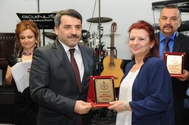 Avukatlar Ödüllendirildi 1