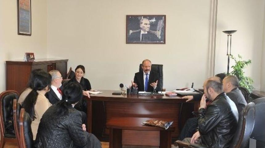 Kazakistan İle Tiyatro Alanında İşbirliği Devam Ediyor