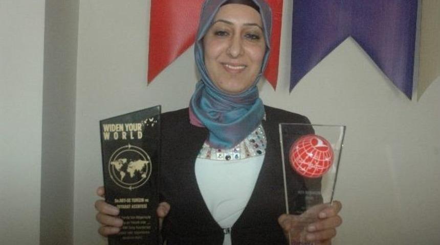 15 Yıllık Turizmciye Başarı &Ouml;d&uuml;l&uuml;