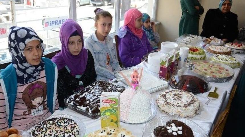 &Ccedil;ınar-der&rsquo;den, Suriyeliler Yararına Pasta Yarışması