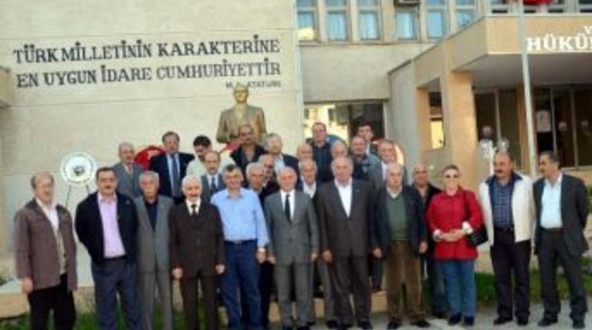 Vakfıkebir Chp&rsquo;de Toplu İstifa