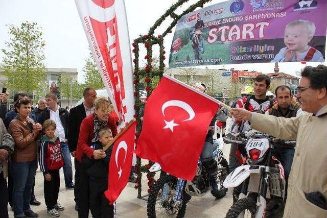 Enduro Yarışları Urla’da Start Aldı