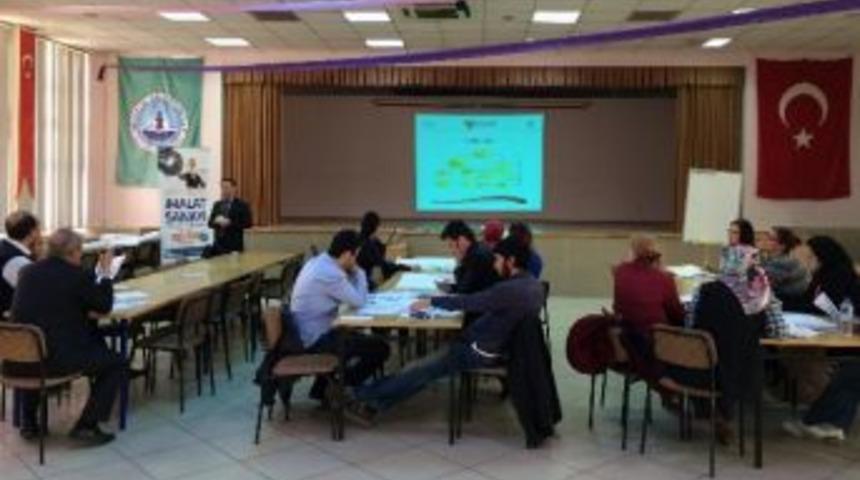 G&uuml;m&uuml;şhane&rsquo;de Doka Proje Eğitimi Verildi