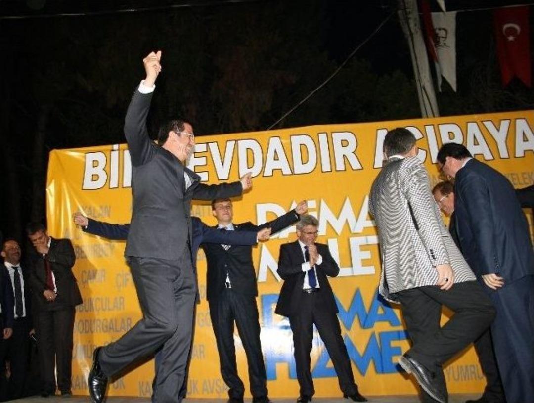 Bakan Zeybekci&rsquo;den Zafer Zeybeği