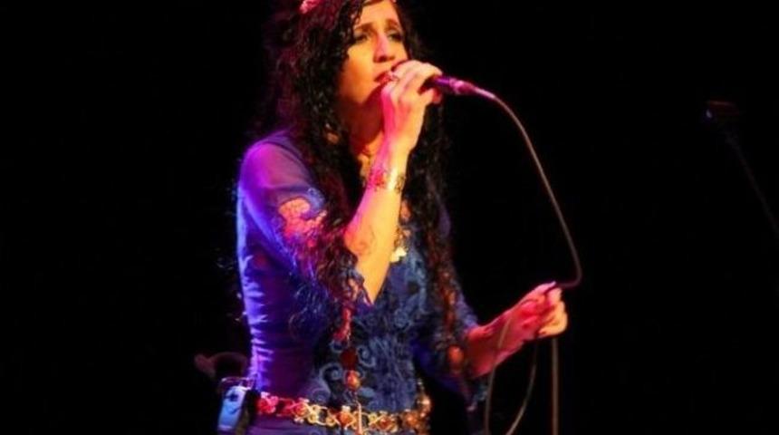 İranlı Azam Ali, Başakşehirlileri Büyüledi