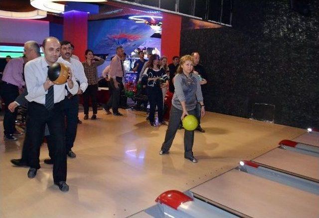 Samsun Valiliği Çalışanları Piazza da Bowling Turnuvasına Katıldı 1