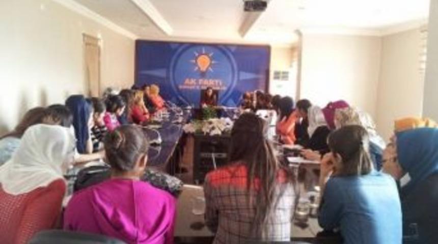 Ak Parti Şırnak Kadın Kolları Başkanı Atan, Kadınlara Teşekk&uuml;r Etti