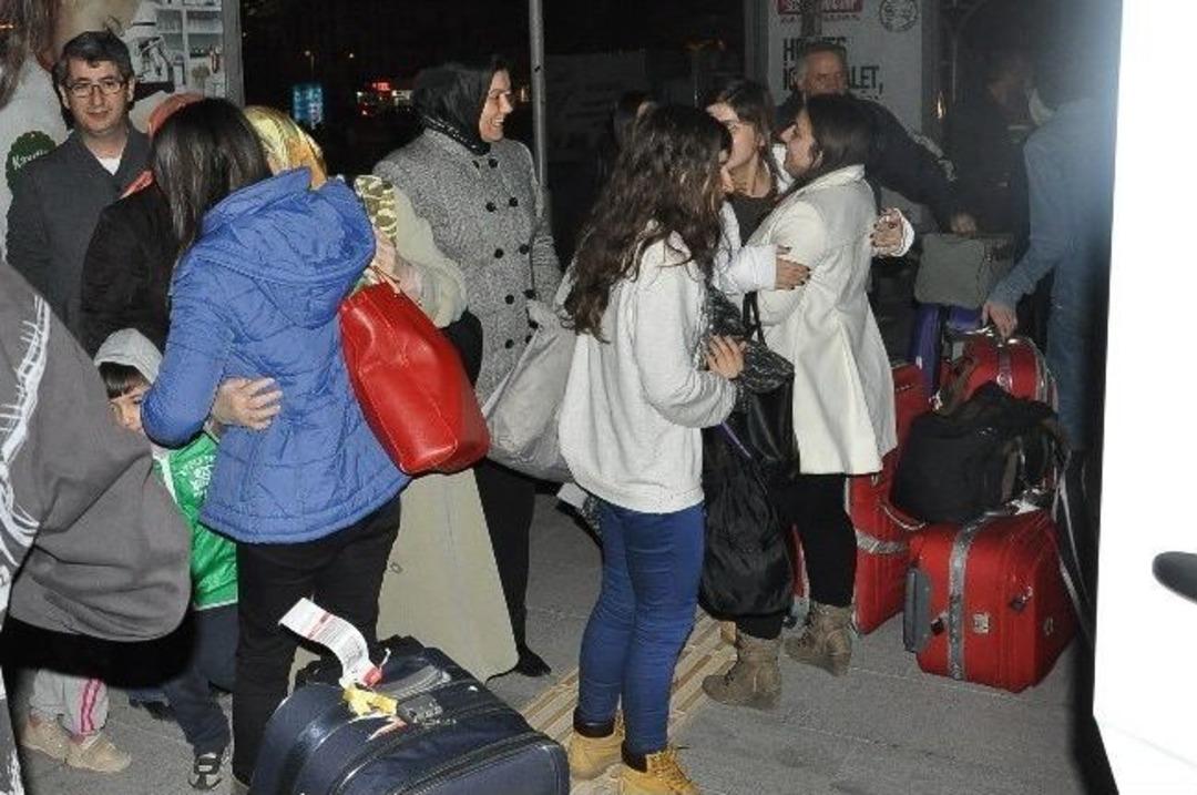 Ali Dilmen Anadolu Lisesi Proje Ekibi Yurda D&ouml;nd&uuml;