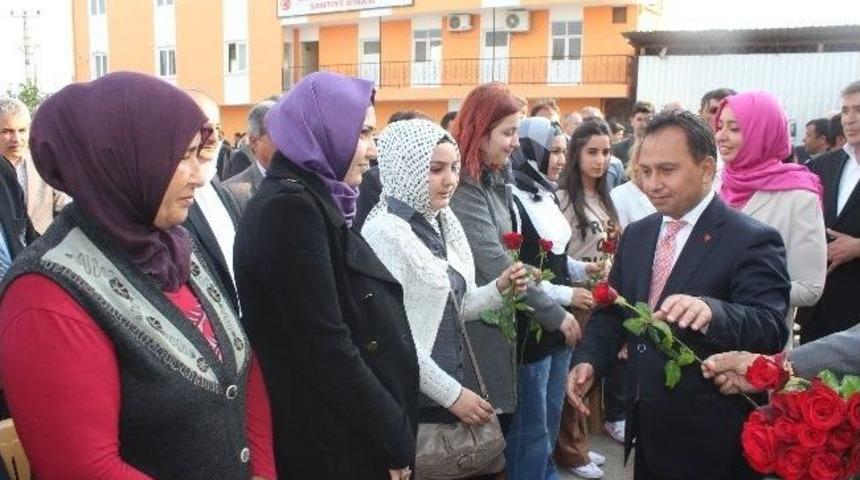 Başkan Uludağ Belediye Personeli İle Tanıştı