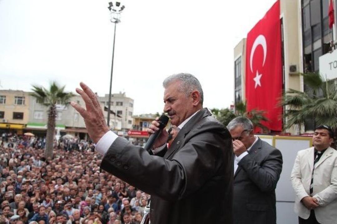 Binali Yıldırım: "izmir&rsquo;in Altı İl&ccedil;esi Hizmete Doyacak"