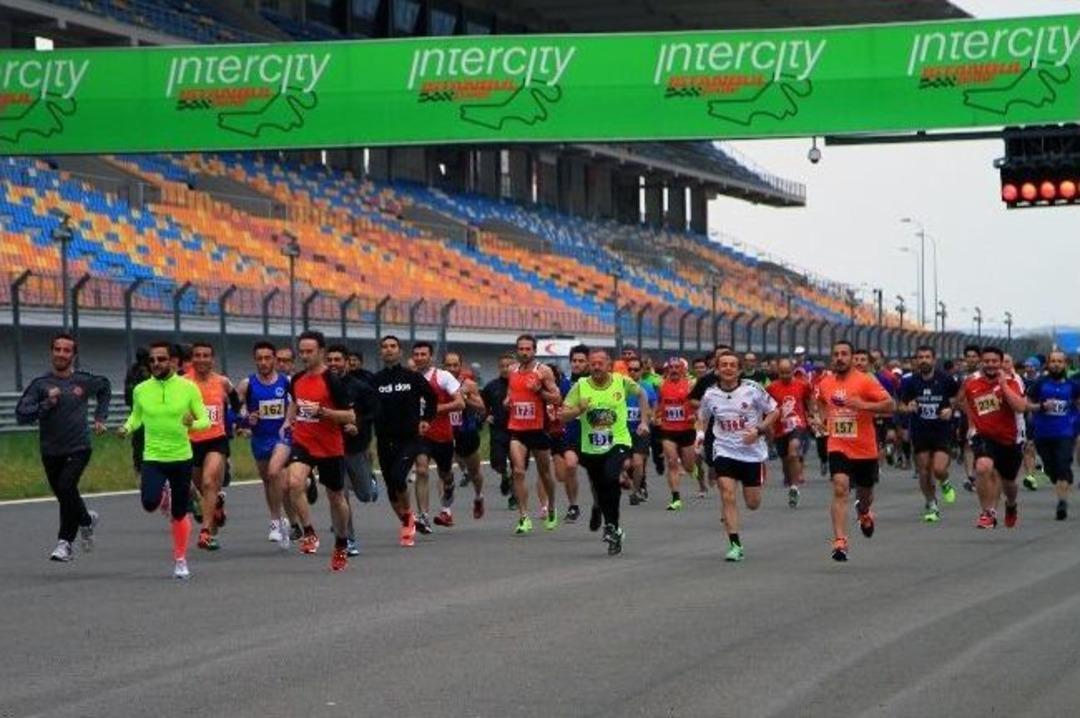 Intercıty İstanbul Park&rsquo;ta Koşu Ve Bisiklet Heyecanı Yaşandı