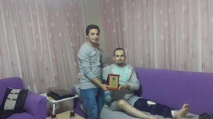 Kazada Yaralanan Att&rsquo;ye &Ouml;d&uuml;l