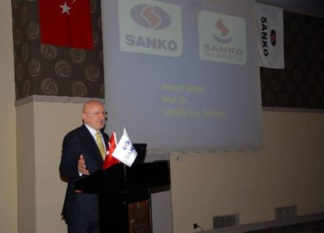 Sani Konukoğlu Vakfı İstanbul &Ouml;ğrenci Buluşması