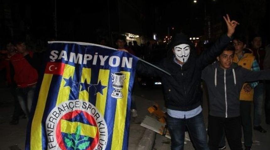 Van&rsquo;da Gergin Derbi Coşkusu