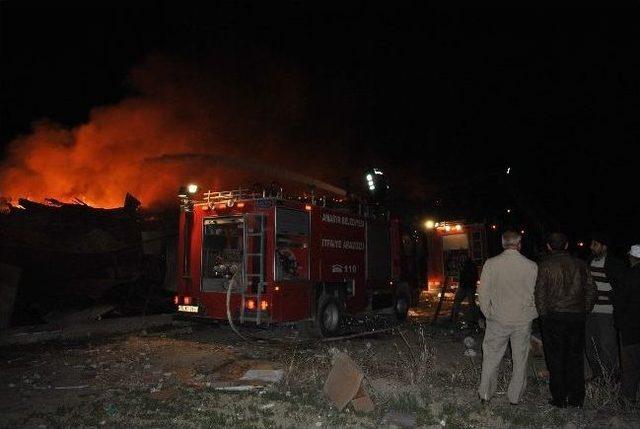 Amasya’da Fabrika Yangını