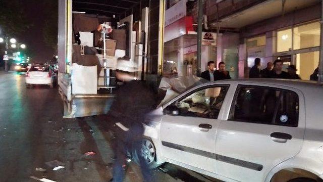 Başkent’te Sıkışmalı Trafik Kazası: 4 Yaralı