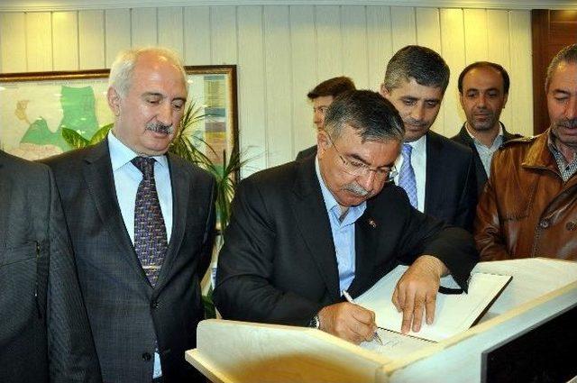 Bakan Yılmaz: halkımız 30 Mart’ta Yeni Türkiye’yi Tercih Etmiştir” 1