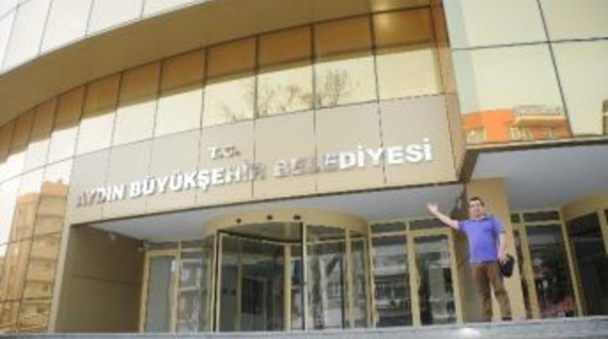 Aydın'a 'b&uuml;y&uuml;kşehir' Tabelası Asıldı