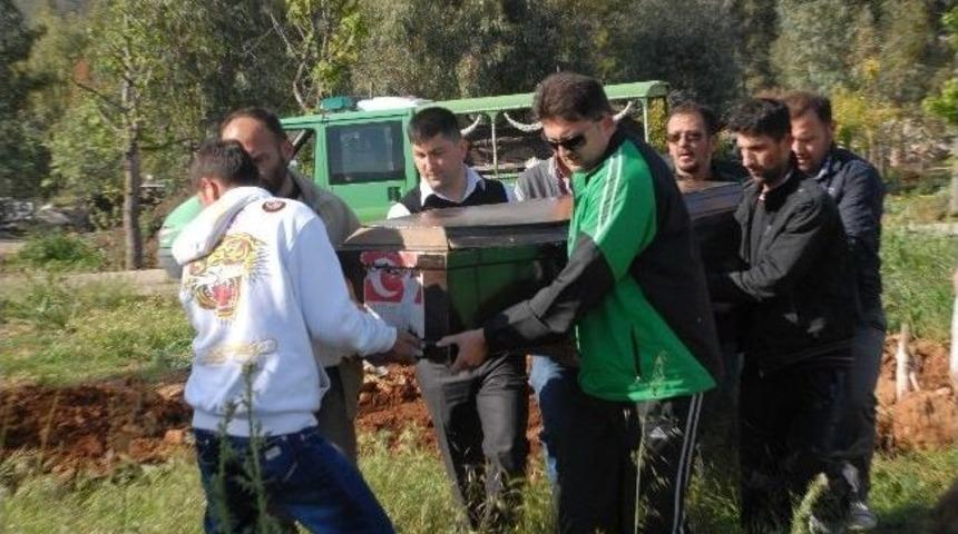 T&uuml;rkiye Tutkunu İsko&ccedil;, Fethiye'de Toprağa Verdi