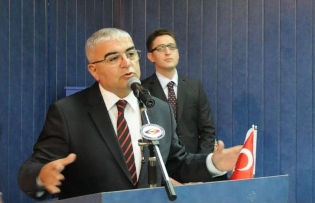 &Ccedil;orlu Belediye Başkanı &Uuml;nal Baysan Ve Belediye Meclis &Uuml;yeleri Mazbatalarını Aldı