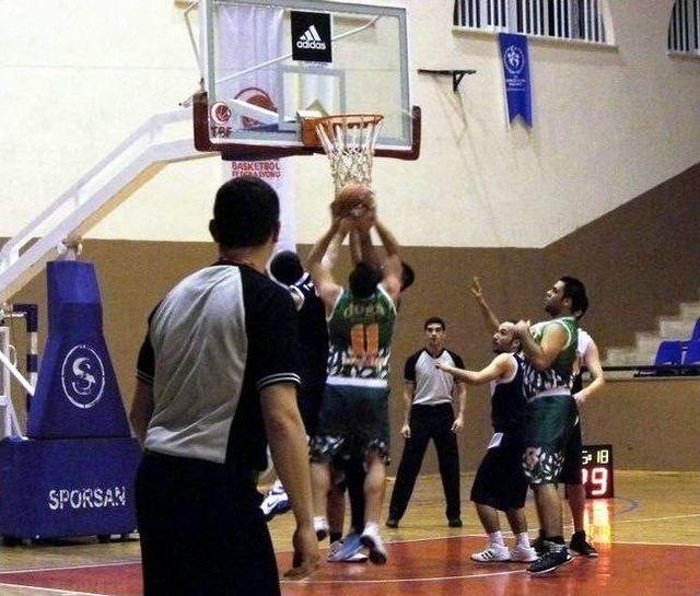 Aydın Erkekler Basketbol Ligi’nde Heyecan Sürüyor