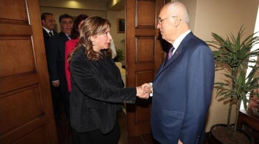 Yeni Meclisten Yaşar&rsquo;a Tebrik