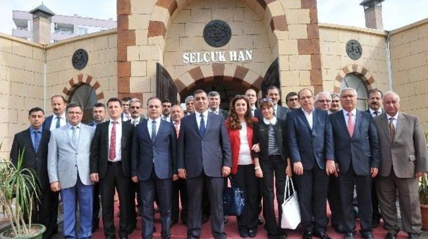 Başkan Can: &ldquo;partili Partisiz B&uuml;t&uuml;n İnsanlarımızı Kucaklayacağız&rdquo;