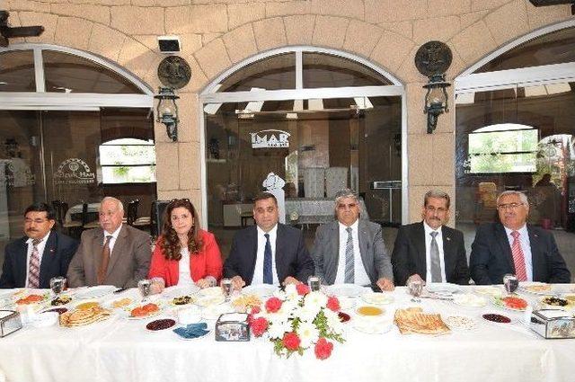 Başkan Can: &ldquo;partili Partisiz B&uuml;t&uuml;n İnsanlarımızı Kucaklayacağız&rdquo; 1