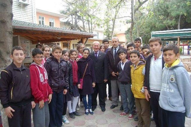 İlk&ouml;ğretim &Ouml;ğrencisinin Bilimsel &Ccedil;alışması Eskişehir&rsquo;de Sergilenecek 3