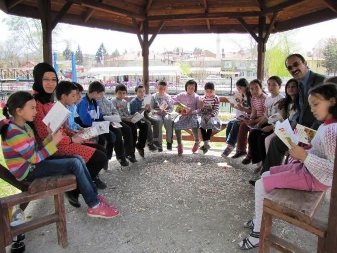 Hisarcık&rsquo;ta Kitap Okuma Etkinliği