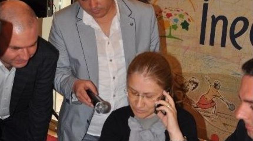 Minik Kızıyla Yaptığı Alışveriş, Otomobil Kazandırdı