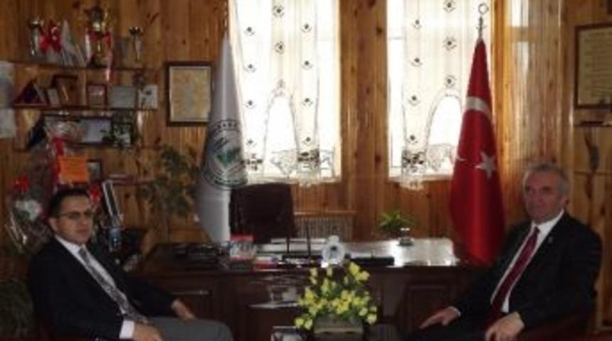 Kaymakam Sağ&rsquo;dan Başkan Taş&rsquo;a Hayırlı Olsun Ziyareti