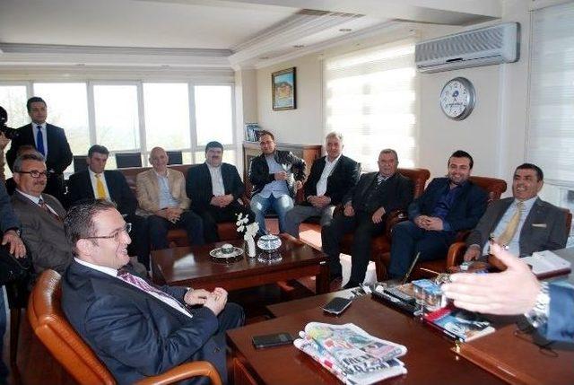 Mudanya Ak Parti’den Türkyılmaz’a Tebrik Ziyareti