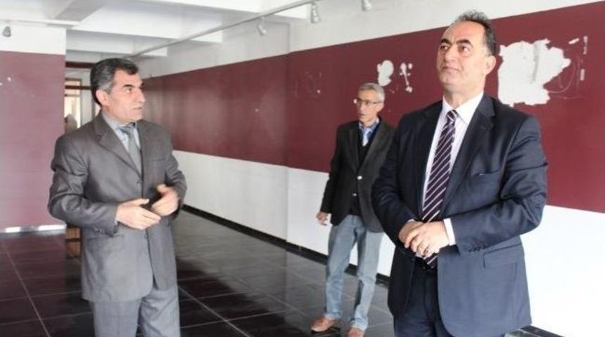 Van İl K&uuml;t&uuml;phanesi Yeni Yerine Taşınması İ&ccedil;in Hazırlıklar Yapılıyor