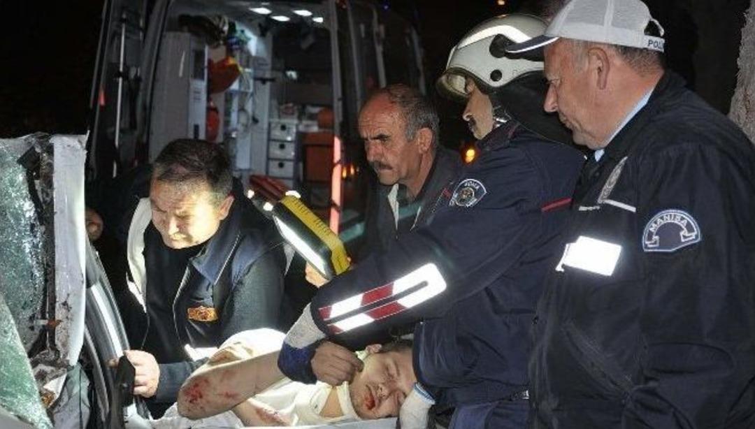 16 Yaşındaki Lise &Ouml;ğrencisi Kazada Hayatını Kaybetti