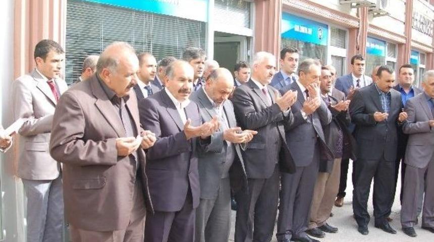 Belediye Başkanı Yusuf &Ouml;zdemir, Dualarla G&ouml;reve Başladı