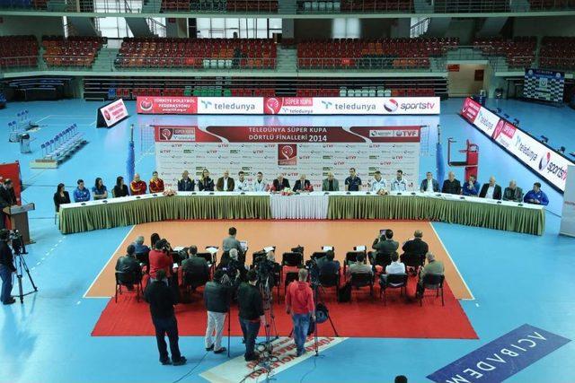 Voleybolda Teledünya Süper Kupa Dörtlü Finalleri'ne Doğru